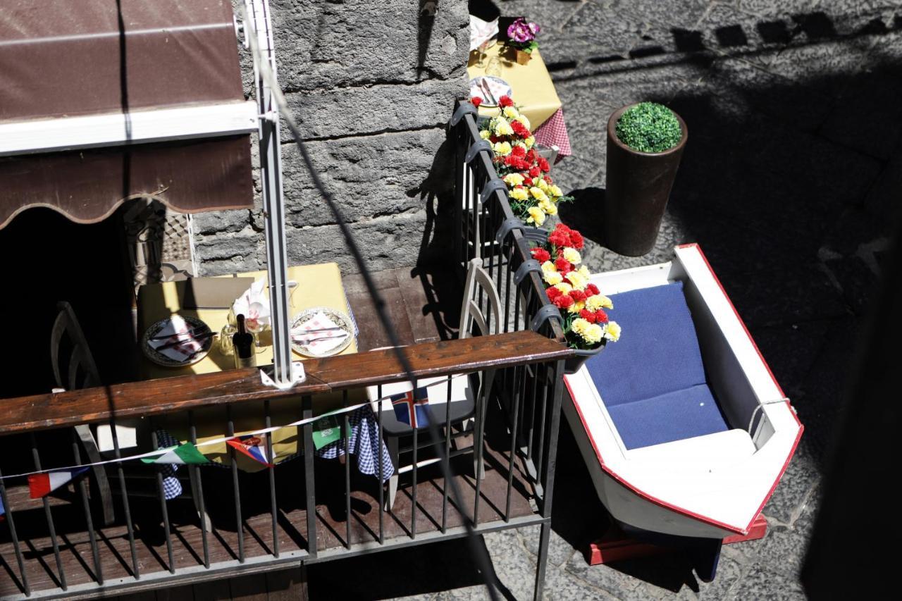 O' Panaro Ai Quartieri Spagnoli By Wonderful Italy เนเปิลส์ ภายนอก รูปภาพ