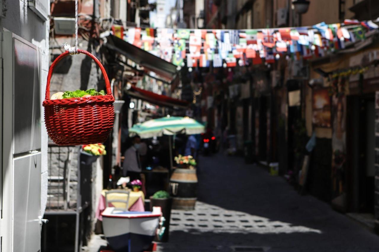 O' Panaro Ai Quartieri Spagnoli By Wonderful Italy เนเปิลส์ ภายนอก รูปภาพ